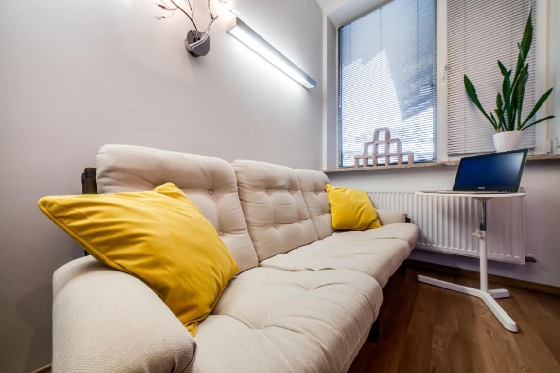 Sova Apartment Lviv Сenter Сity Bagian luar foto