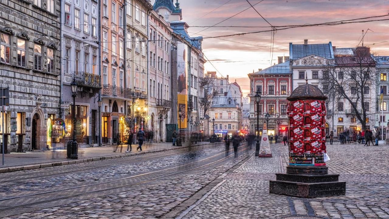 Sova Apartment Lviv Сenter Сity Bagian luar foto